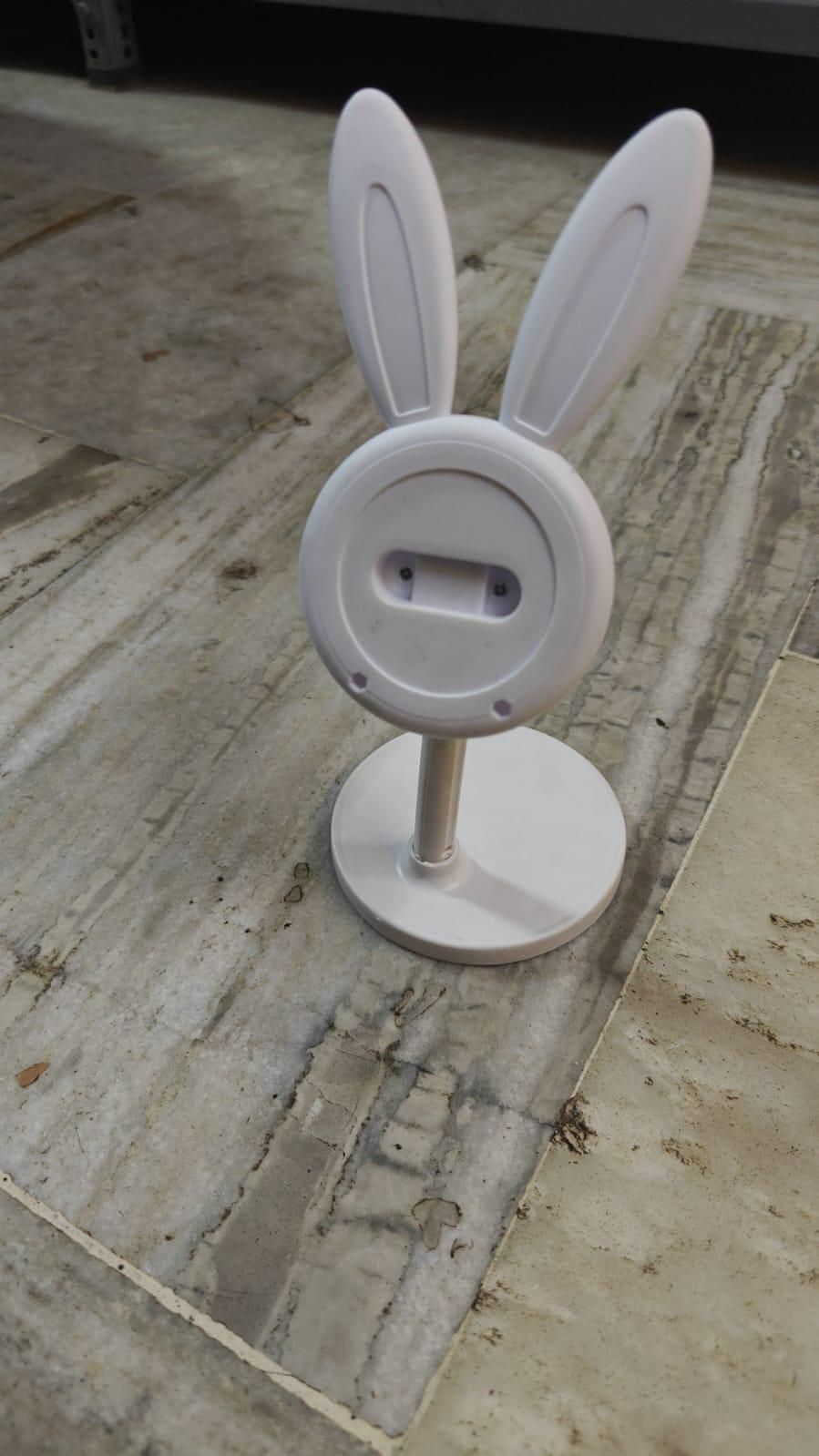 🐰 Adjustable Rabbit Cartoon Phone Stand